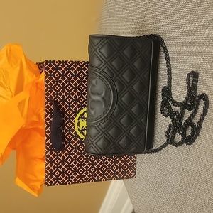 Tory Burch Fleming Matte Chain Wallet-Gently Used